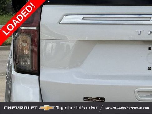 Used 2024 Chevrolet Tahoe Premier w/ Premium Package RWD image 11
