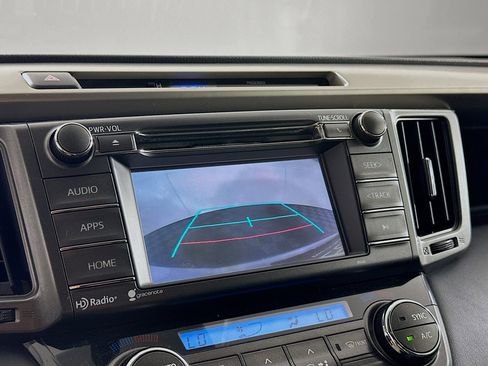 Used 2015 Toyota RAV4 XLE image 21