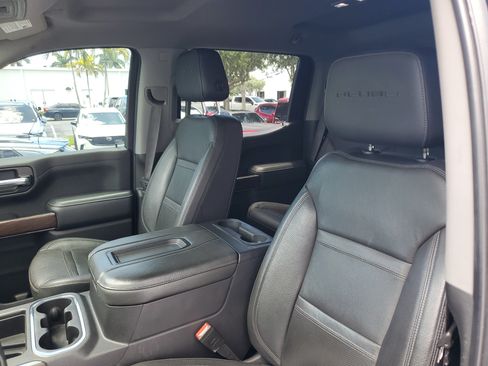 Used 2021 GMC Sierra 1500 Denali w/ Technology Package RWD image 19