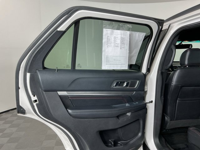 Used 2016 Ford Explorer Sport AWD/4WD image 26