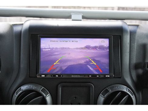 Used 2015 Jeep Wrangler Sport AWD/4WD image 23