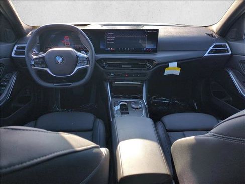 Used 2026 BMW 330i Sedan w/ Premium Package RWD image 19