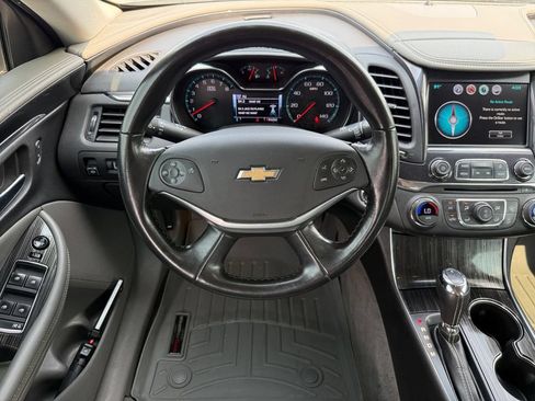 Used 2017 Chevrolet Impala Premier FWD image 14