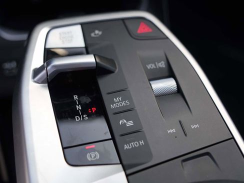 Used 2024 BMW X2 M35i w/ Premium Package image 26