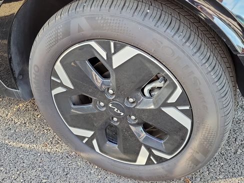 Used 2025 Kia Niro Wind image 5