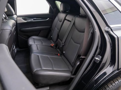 Used 2022 Cadillac XT5 Premium Luxury image 19