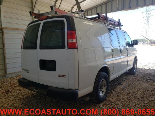 Used 2015 GMC Savana 2500 RWD image 2
