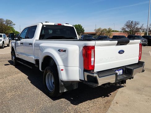 Used 2025 Ford F350 XLT AWD/4WD image 2