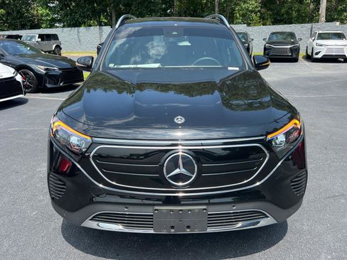 Used 2022 Mercedes-Benz EQB 300 4MATIC image 2