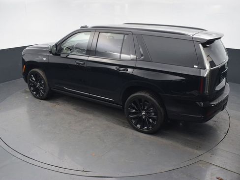 Certified 2026 Cadillac Escalade Platinum Sport w/ LPO, ONYX Package image 45