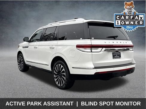 Used 2023 Lincoln Navigator Black Label image 6