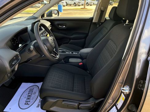 Used 2026 Honda HR-V LX image 10