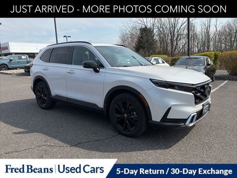 Used 2023 Honda CR-V Sport Touring image 1