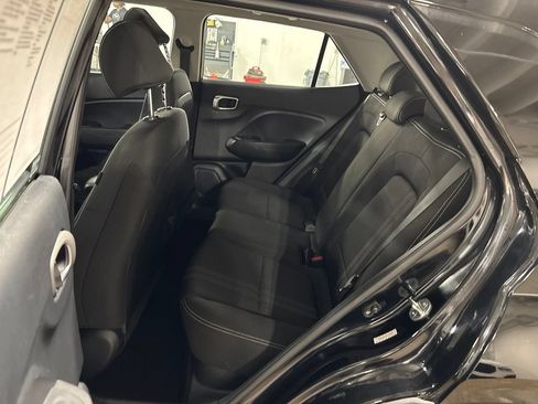 Used 2023 Hyundai Venue SEL w/ Cargo Package FWD image 26