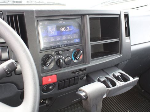 New 2024 Chevrolet Low Cab Forward image 23