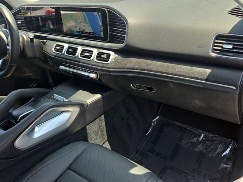 Used 2023 Mercedes-Benz GLE 450 4MATIC image 16
