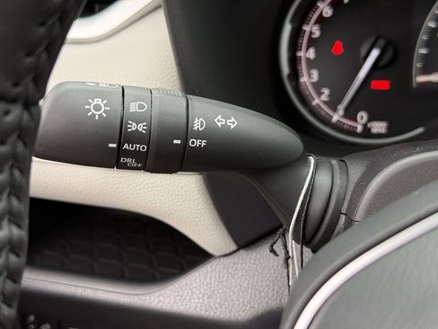 New 2025 Toyota RAV4 XLE Premium image 17