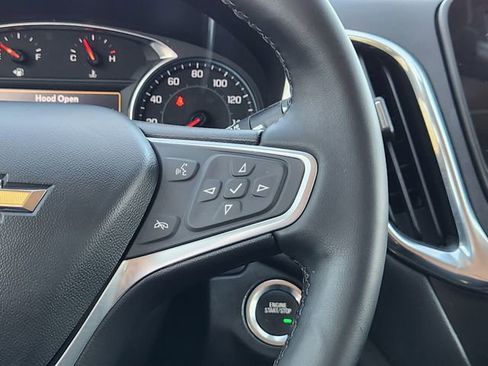 Used 2023 Chevrolet Equinox LT image 29