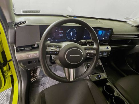 Used 2025 Hyundai Kona SEL AWD/4WD image 10