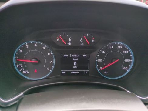 Used 2021 Chevrolet Equinox LS image 31