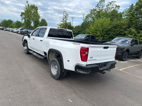 Used 2020 Chevrolet Silverado 3500 W/T w/ WT Convenience Package AWD/4WD image 18