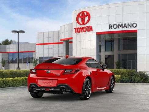 New 2025 Toyota GR86 Premium RWD image 32
