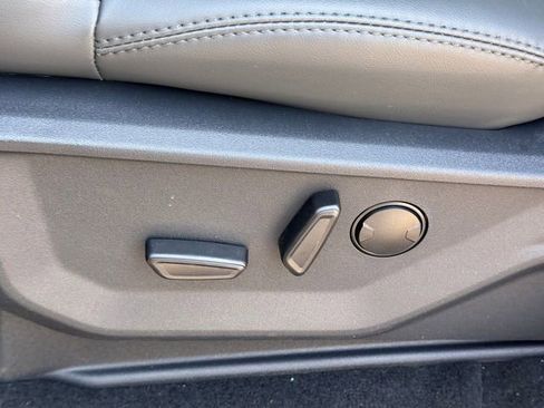 New 2026 Ford Expedition Active image 13