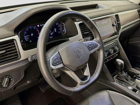 Used 2021 Volkswagen Atlas SEL Premium AWD/4WD image 18