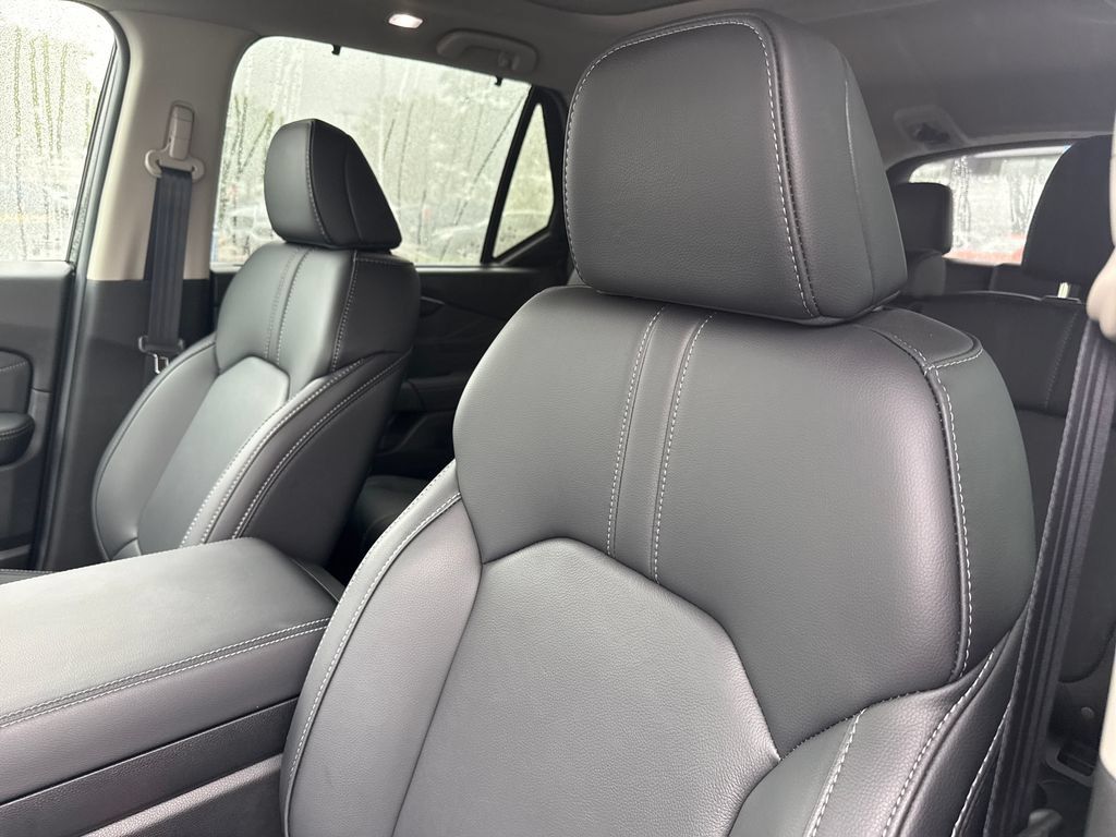 Certified 2026 Honda Pilot Touring image 13