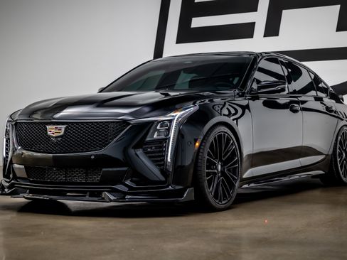 Used 2025 Cadillac CT5 Sport RWD image 26