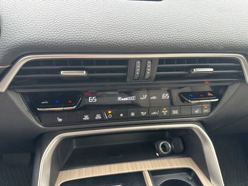 Used 2025 MAZDA CX-90 3.3 Turbo w/ Preferred Package image 10