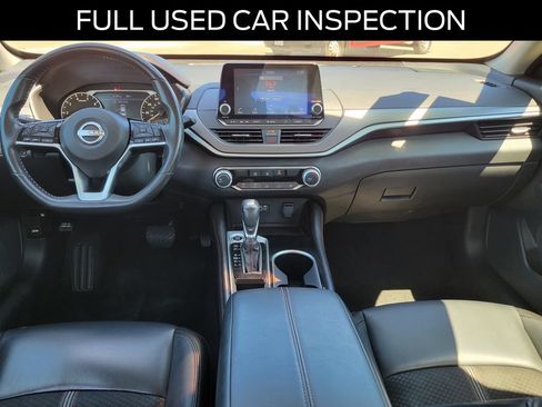 Used 2024 Nissan Altima 2.5 SR FWD image 8