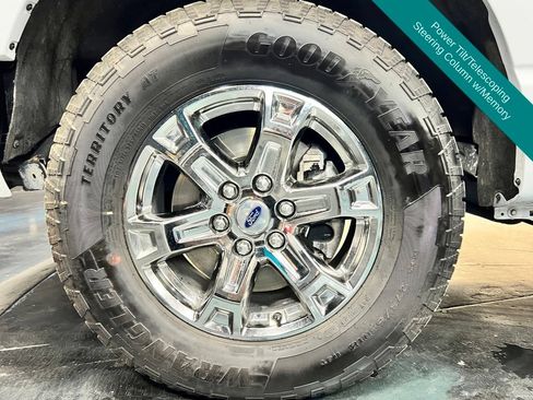 Used 2022 Ford F150 Lariat w/ Equipment Group 502A High AWD/4WD image 11
