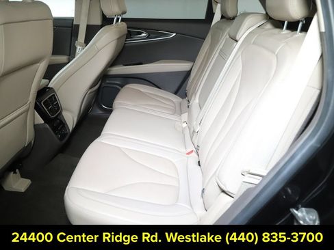 Used 2021 Lincoln Nautilus Reserve AWD/4WD image 14