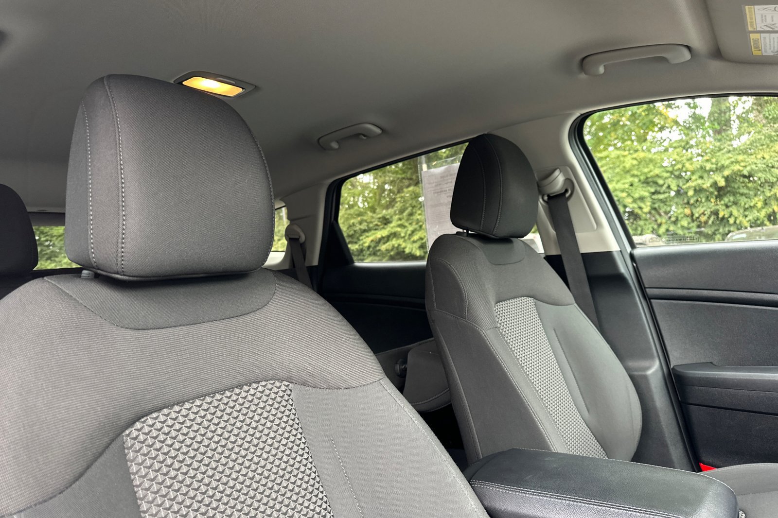 Certified 2023 Kia Sportage LX AWD/4WD image 19