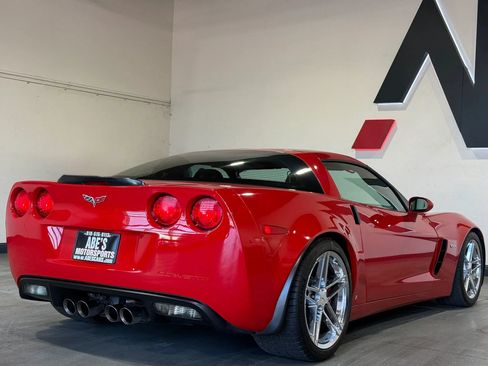 Used 2008 Chevrolet Corvette Z06 RWD image 4
