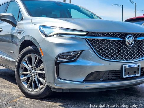 Certified 2023 Buick Enclave Avenir w/ Avenir Technology Package AWD/4WD image 2