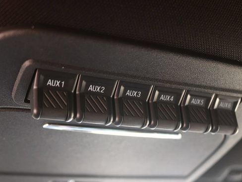 Used 2025 Ford F350 Platinum AWD/4WD image 34