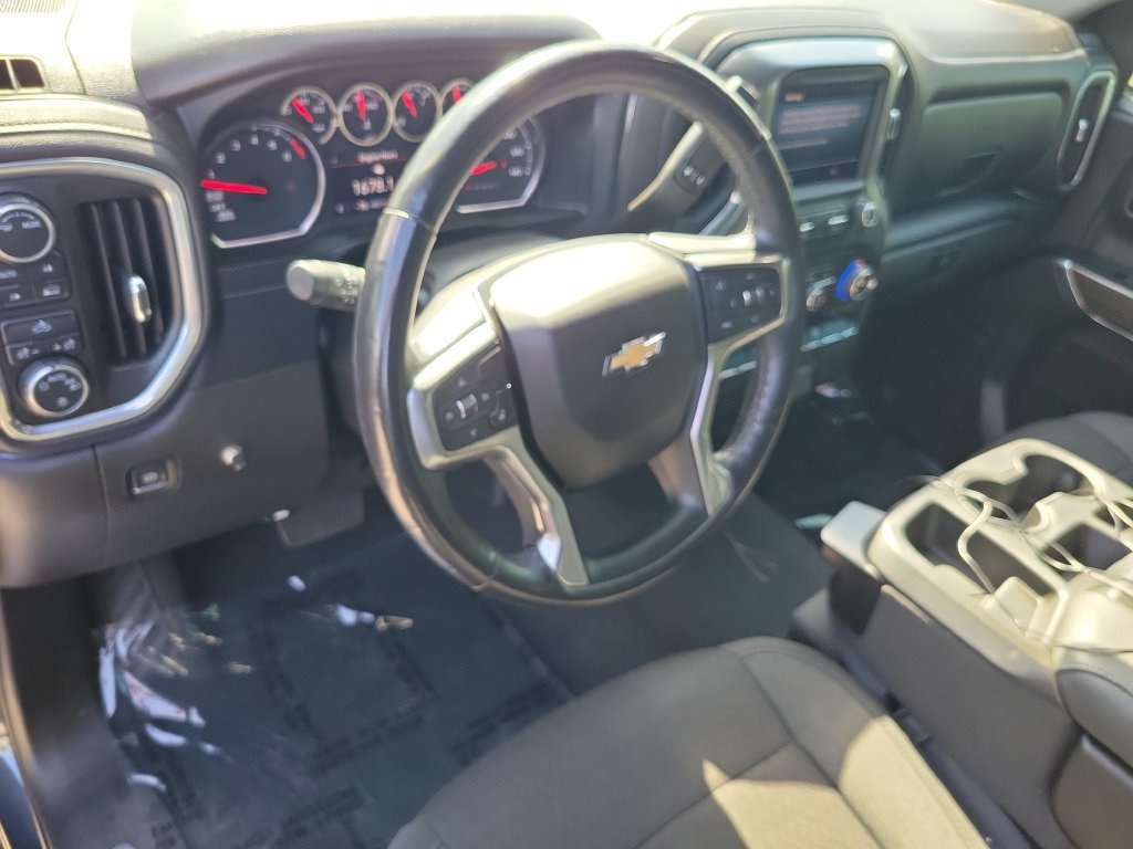 Used 2022 Chevrolet Silverado 1500 LT AWD/4WD image 24