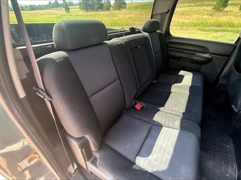 Used 2011 Chevrolet Silverado 2500 LT w/ Interior Plus Package AWD/4WD image 26