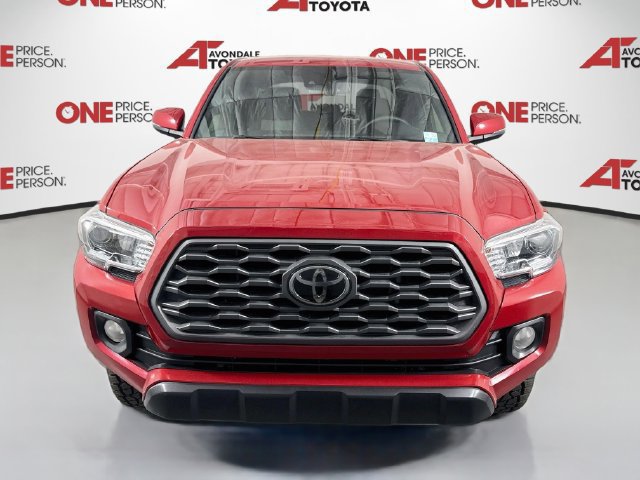 Certified 2022 Toyota Tacoma TRD Off-Road w/ Technology Package AWD/4WD image 3