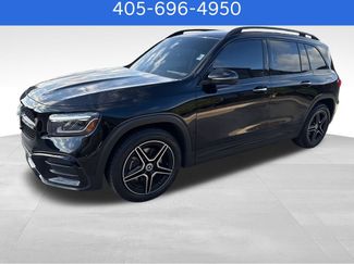 Used 2024 Mercedes-Benz GLB 250 video 1