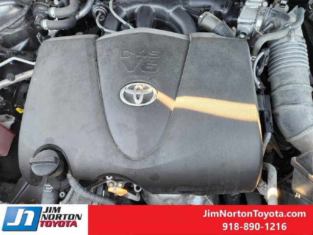 Used 2021 Toyota Highlander XLE FWD image 32