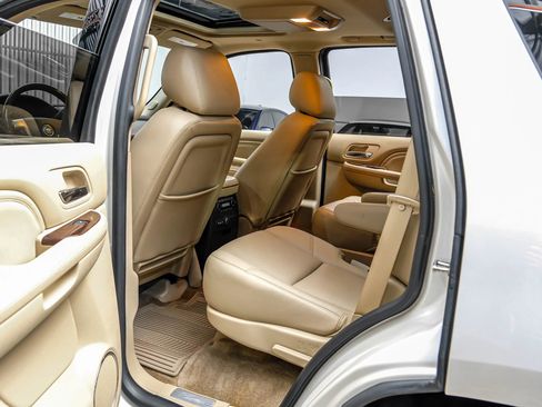 Used 2012 Cadillac Escalade Premium AWD/4WD image 49