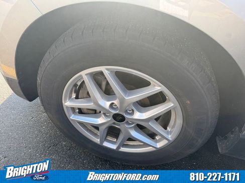 Certified 2023 Ford Edge SEL image 10