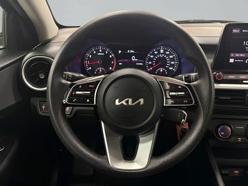 Used 2023 Kia Forte LXS FWD image 16