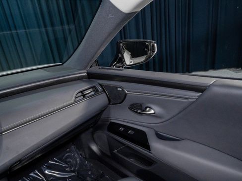 Used 2024 Lexus ES 350 w/ Luxury Package FWD image 24