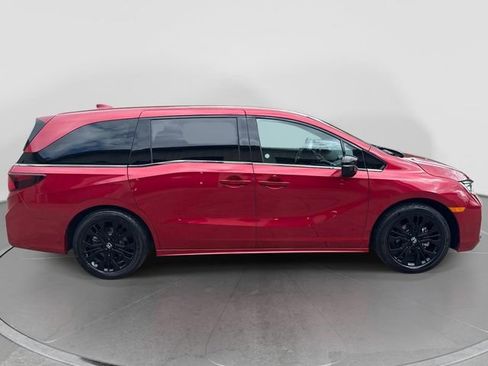 Used 2025 Honda Odyssey Sport-L image 6