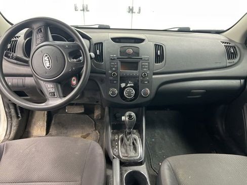 Used 2012 Kia Forte EX FWD image 25