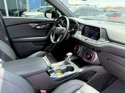 Used 2021 Chevrolet Blazer RS FWD image 12